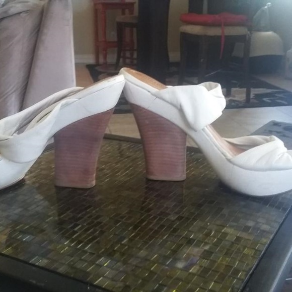 SOFT BUTTER LEATHER WHITE PLATFORM - Picture 5 of 5